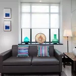 مونفلوري باريس