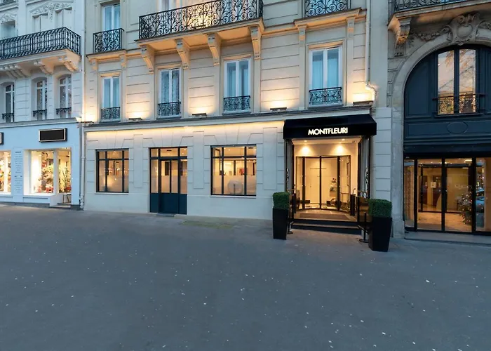 Hotel Montfleuri 4*