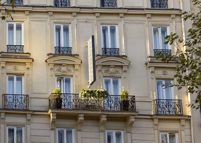 Hotel Montfleuri 4*