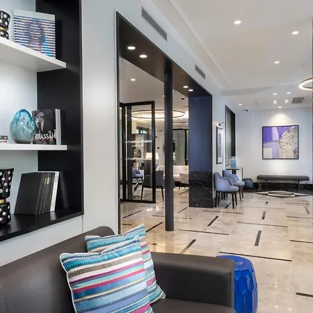 Hotel Montfleuri Paris