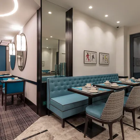 Hotel Montfleuri Paris