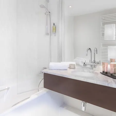 Montfleuri 4* Paris