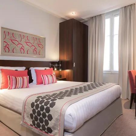 Hotel Montfleuri Parijs