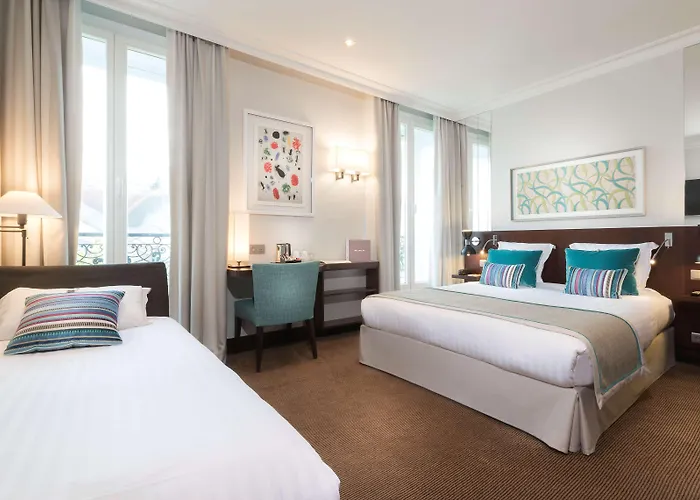 Hotel Montfleuri Parigi