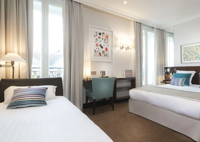 Отель Montfleuri 4*