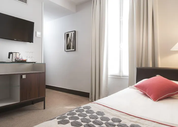 Montfleuri Hotel Paris