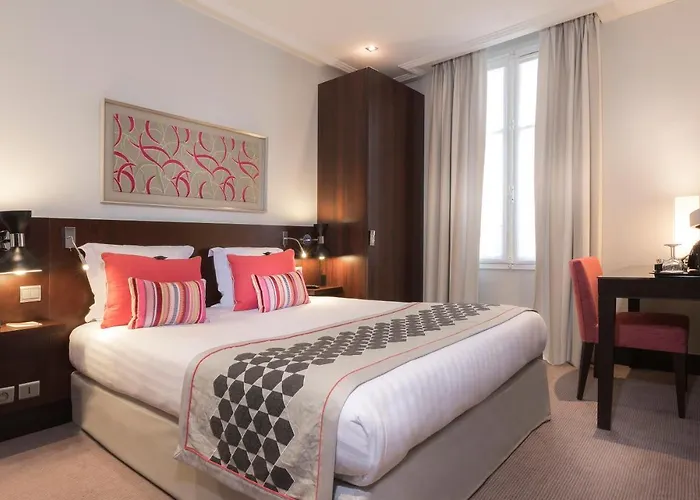 Hotel Montfleuri Paris